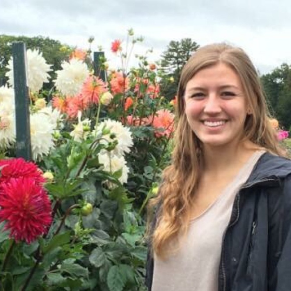 Meet your Posher, Emily